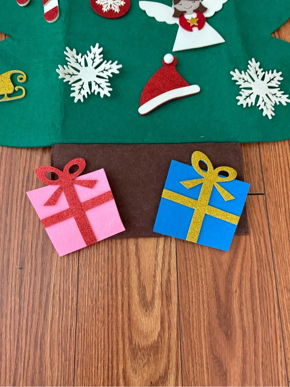 Felt Christmas Tree with Ornaments and Storage Bag